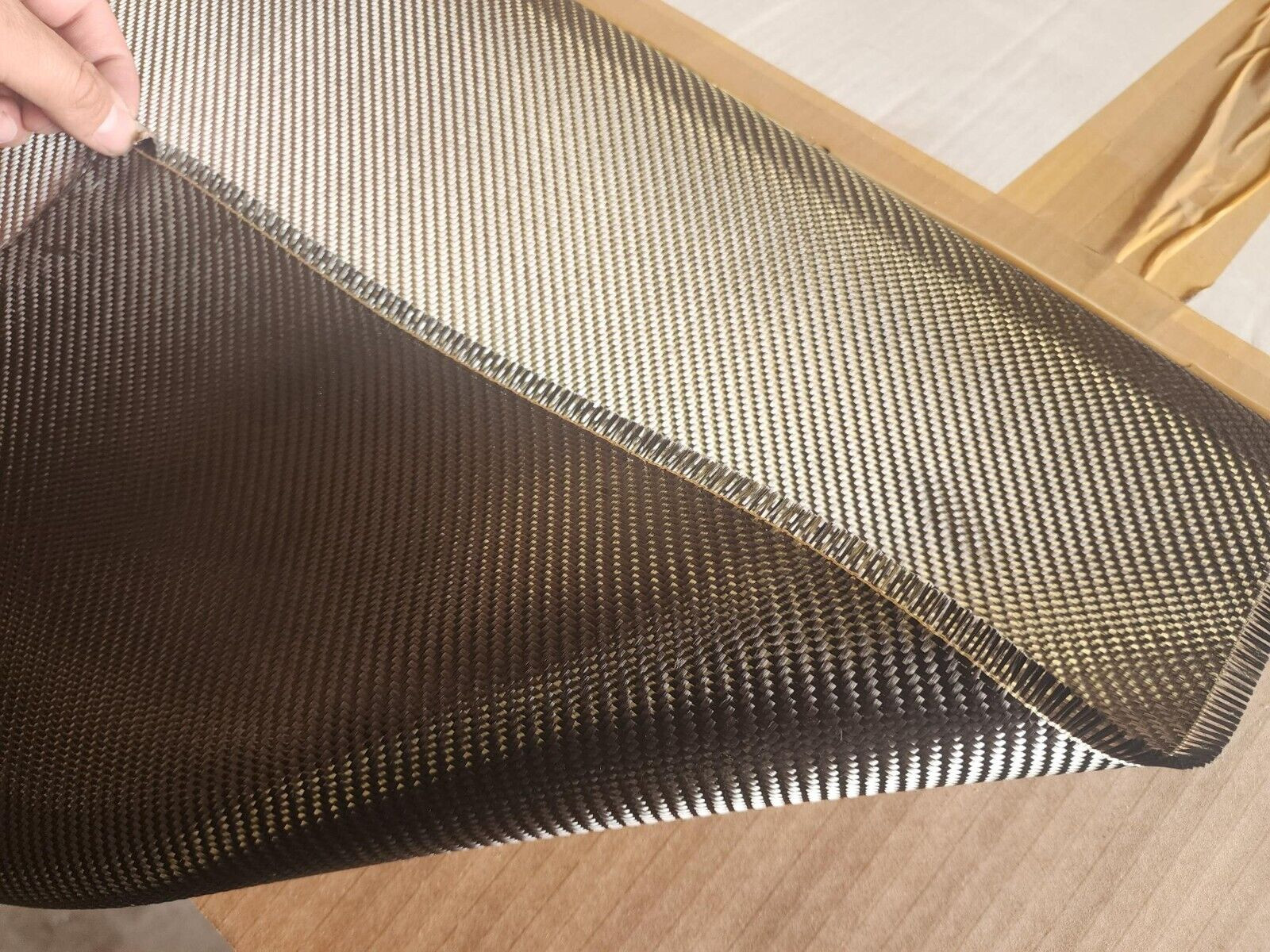 SILVER Carbon Fiber Fabric Cloth 3k 245gsm 50″ 2×2 Twill Weave Aluminum 5 Yards