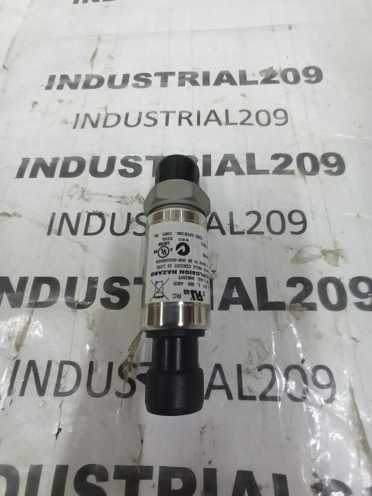 1/4” JOHNSON CONTROLS P499VCP-105K PRESSURE TRANSDUCER