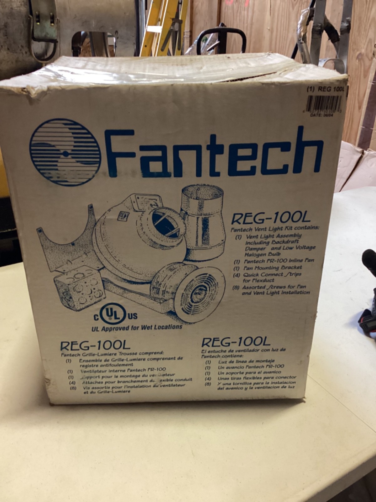 Fantech Duct Fan Fluorescent Vent-Light Kit REG 100L New in Box