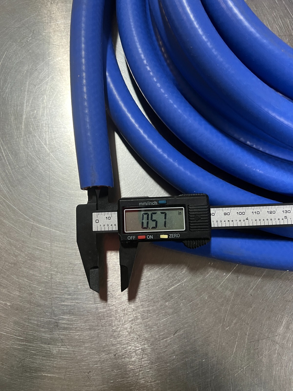 Heater Hose / Silicone P171367-016-700 .93″ Outer Diameter .57″ Inner Diameter