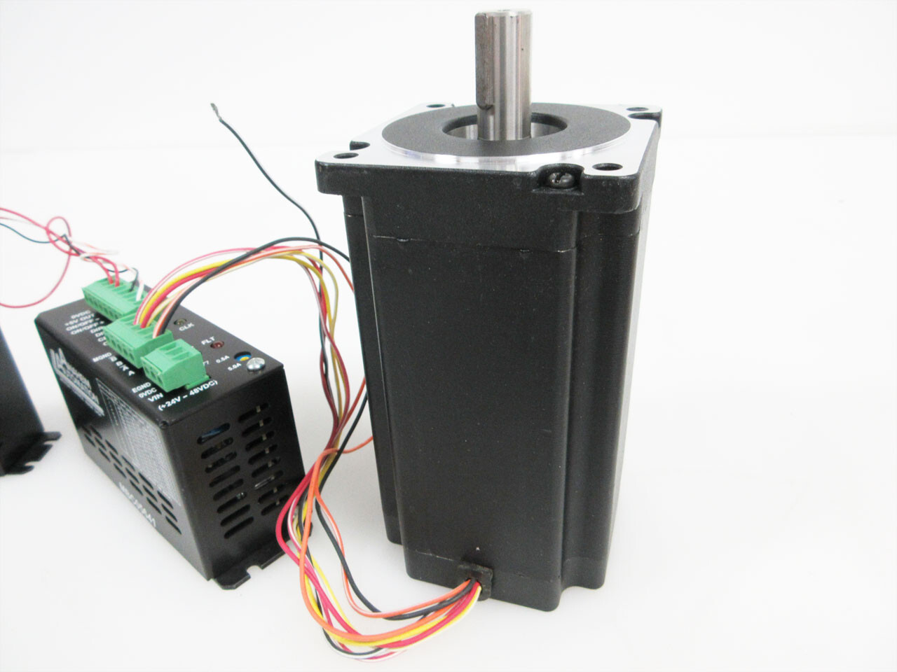 ANAHEIM AUTOMATION MOTION PCL601XCE CONTROLLER DRIVER MBC05641 34Y307S-LW8 MOTOR