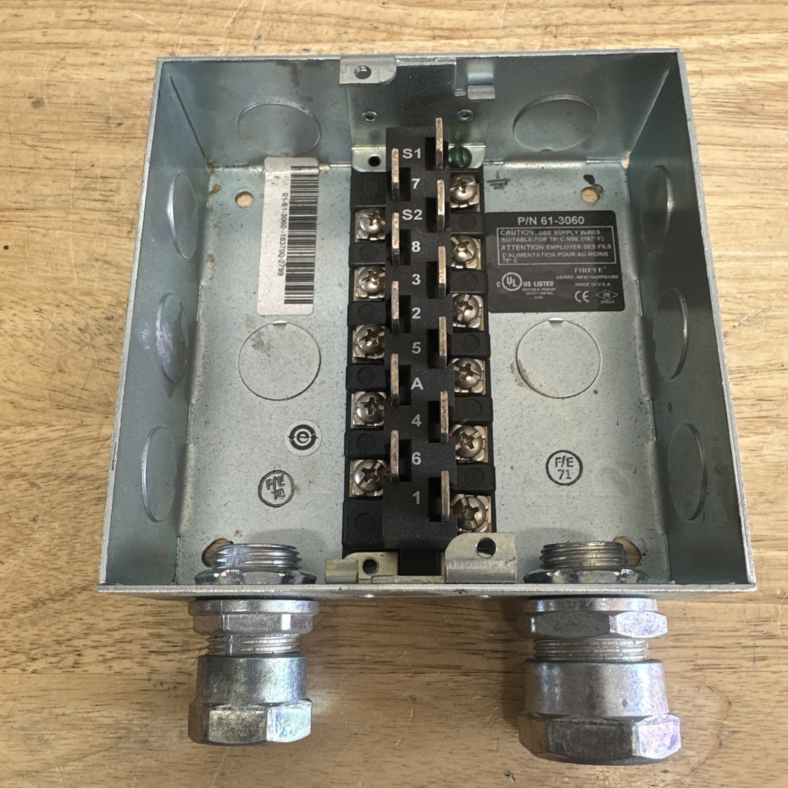 NEW FIREYE 61-3060 CLOSED WIRING BASE