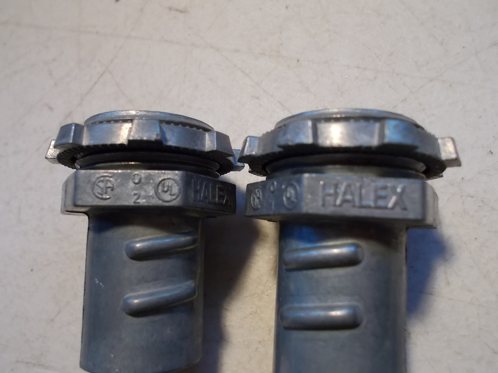Halex 44012 3/4″ Lot of 2 Connectors *FREE SHIPPING*
