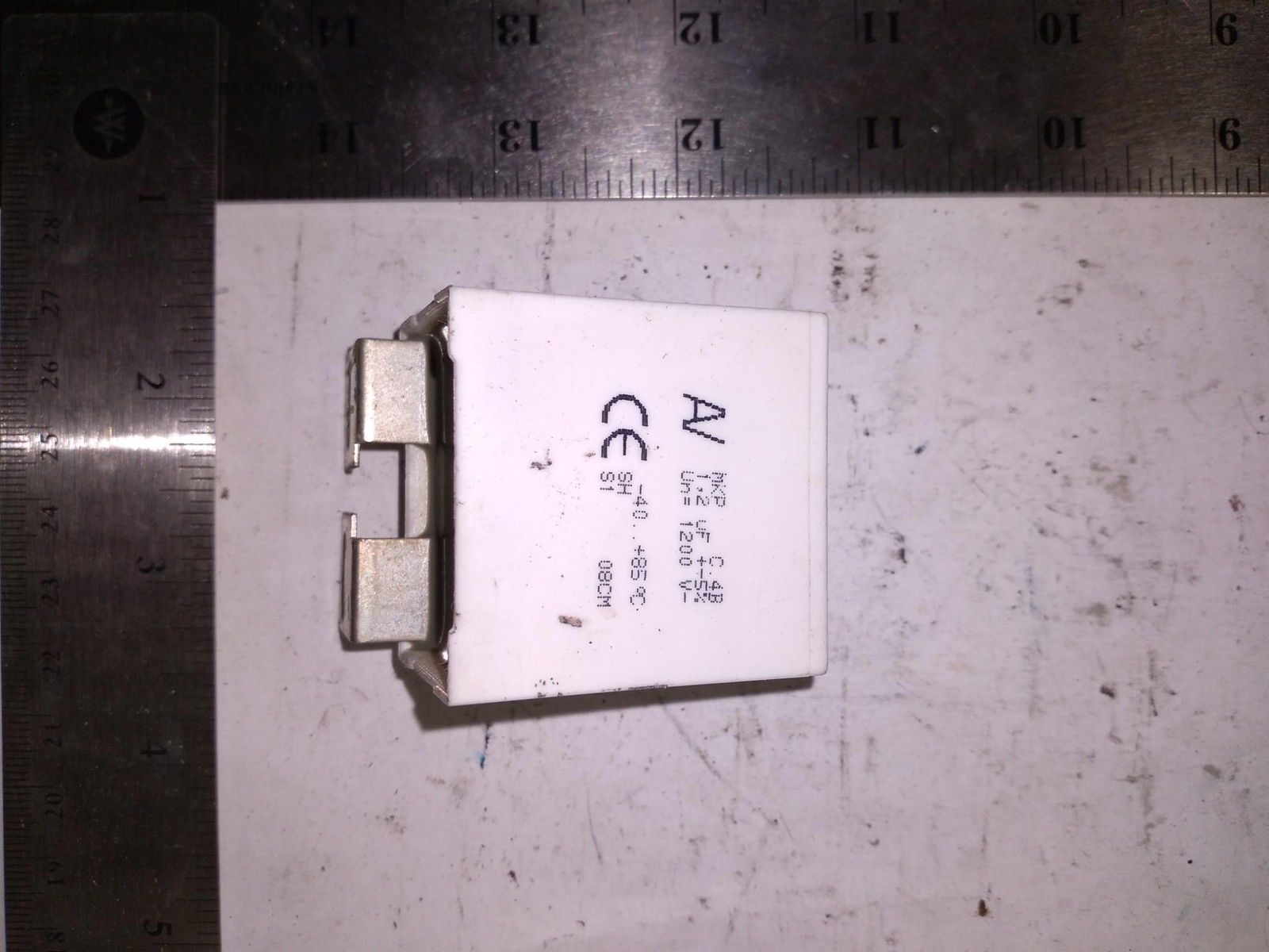ARCOTRONICS AV 1200V 08CM