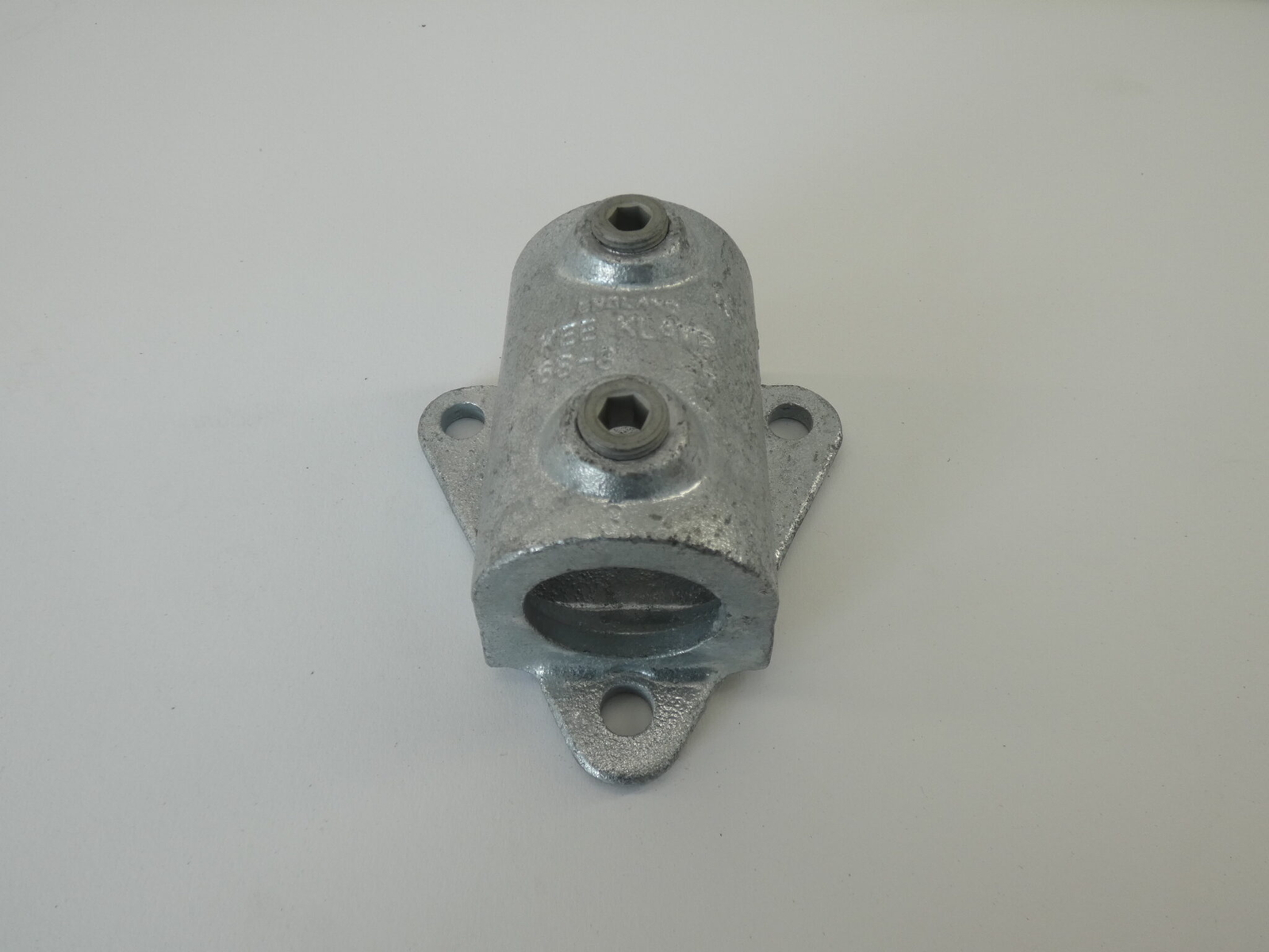 Kee Klamp 68-8 Wall Flange – NEW Surplus!