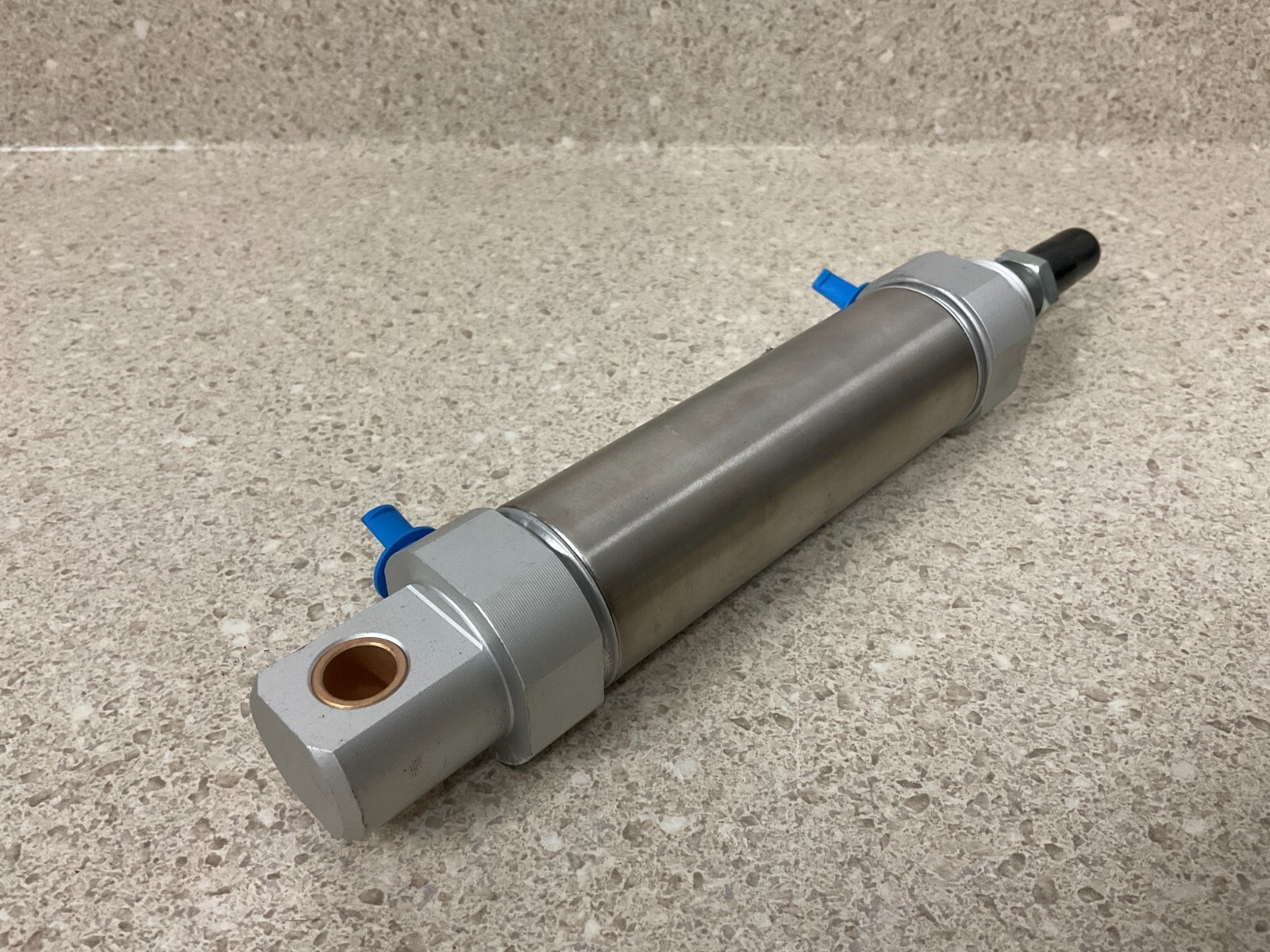 SMC CDM2E32-75AZ NEW