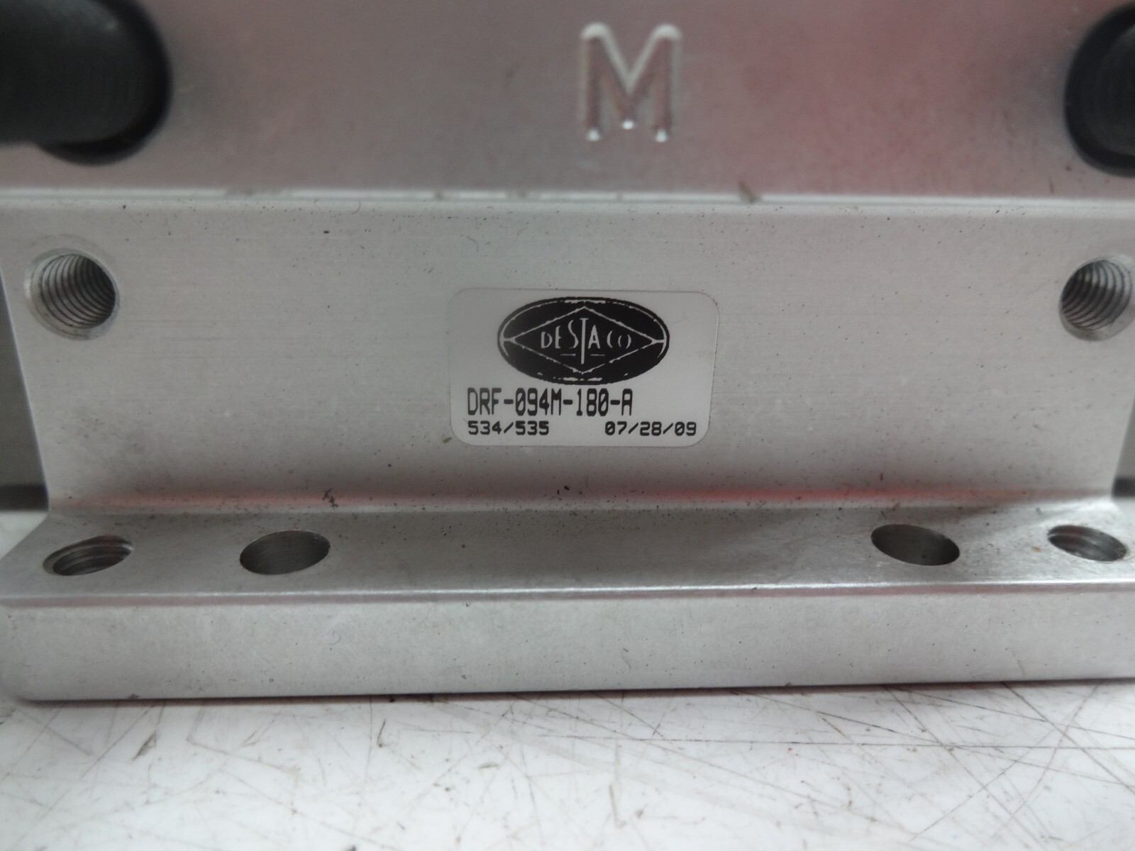 DESTACO ROBOHAND DRF-094M-180 A Flange Output Rotary Actuator 534/535