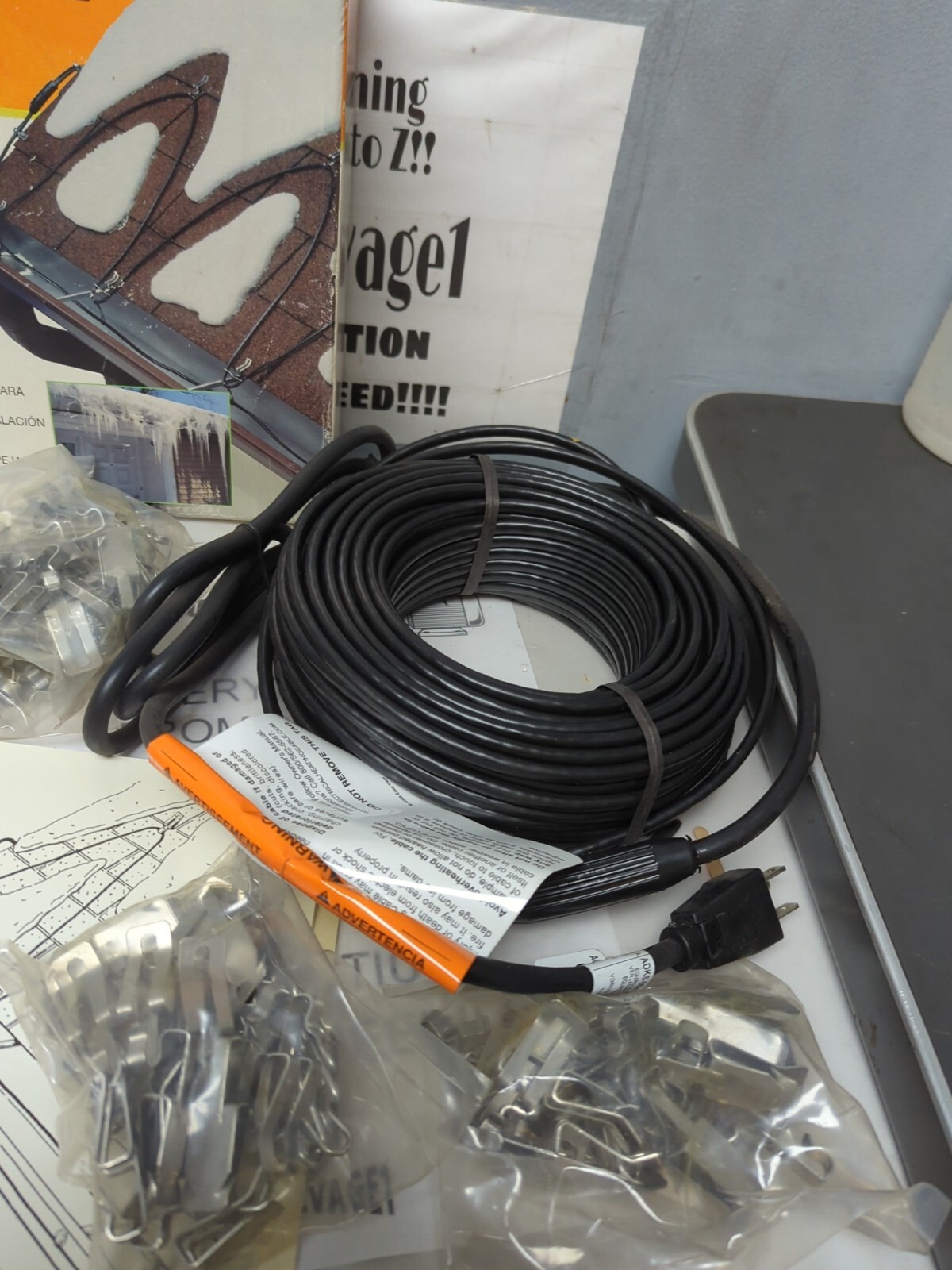 FROST KING,RC100,ROOF AND GUTTER DE-ICING KIT 120V 500W 100FT NOS