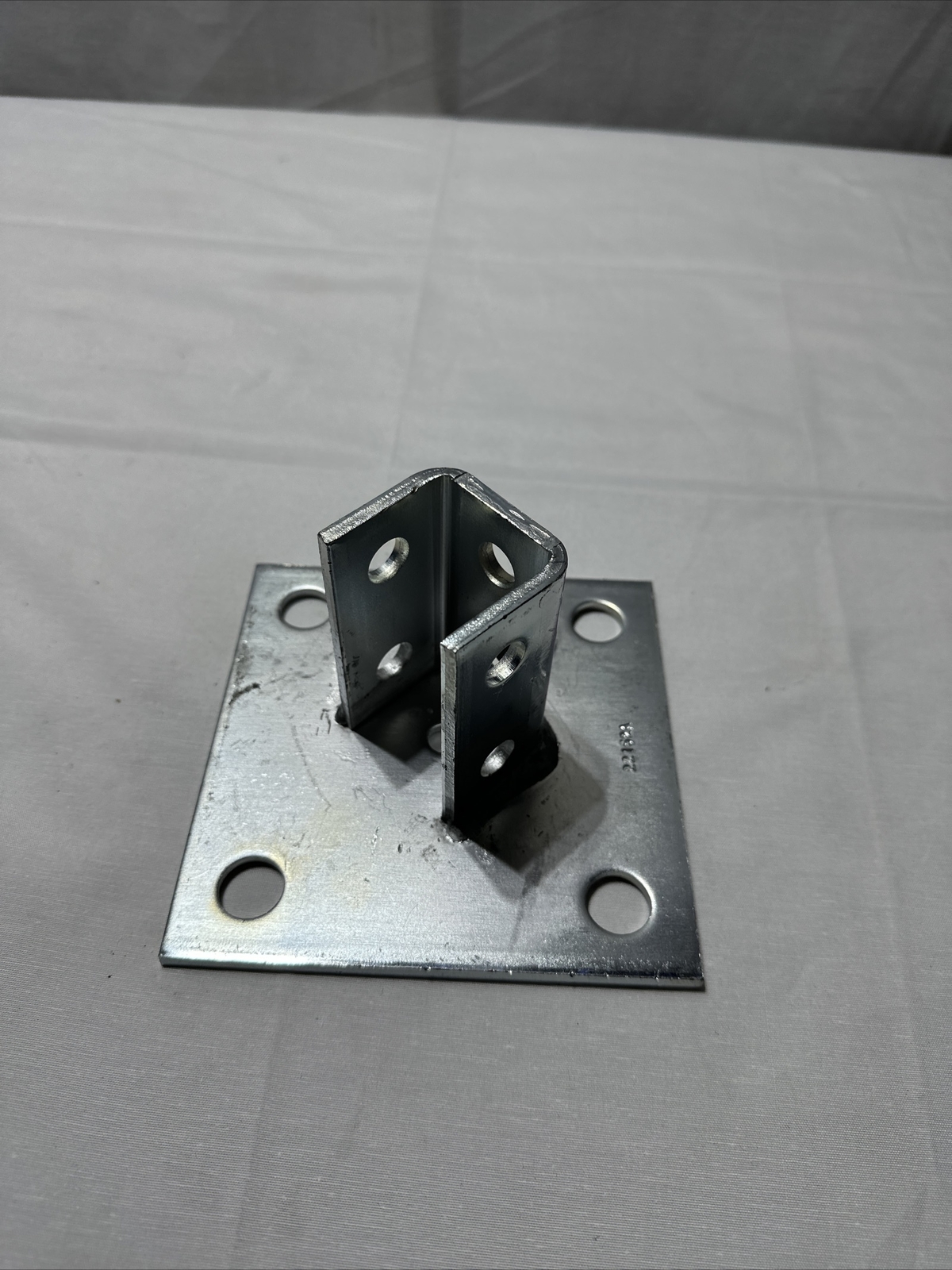 BLINE B280ZN Post Base 6″ X 6″ X 3-1/2″ SQ Base Hot Dipped Galvanized