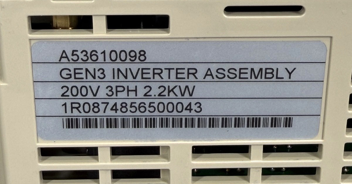 Yaskawa VS-606V7 inverter Model CIMR-V7SC22P2