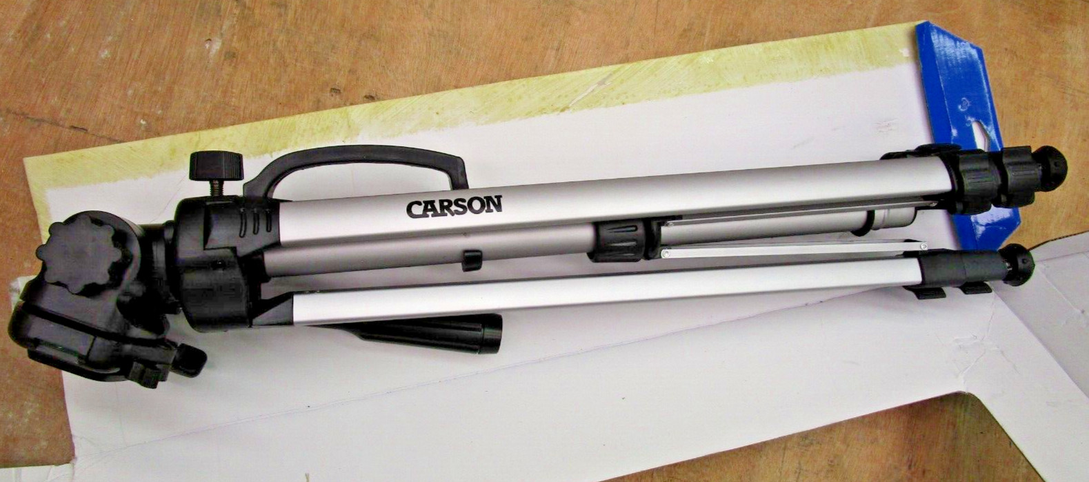 Carson Optical The Rock Deluxe 3-Way Panhead Aluminum Tripod Up to 61″ 1290OMF