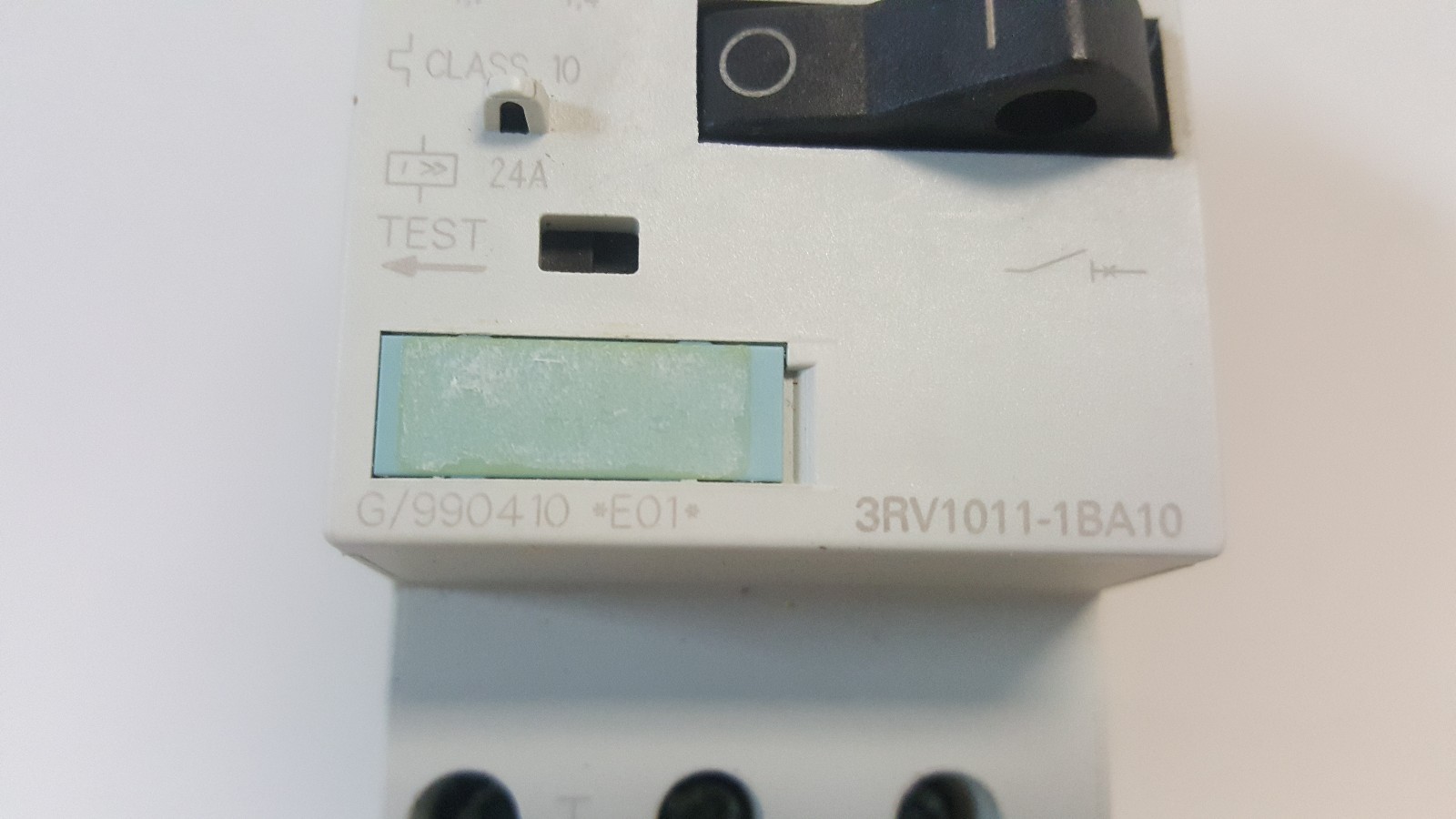 GUARANTEED! SIEMENS CONTACTOR 3RT1015-1KB42 W/ SIEMENS BREAKER 3RV1011-0KA10