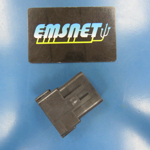 DEUTSCH DT04-12PA-E004 Qty of 15 per Lot CONNECTOR 12 POSITION Rectangular C