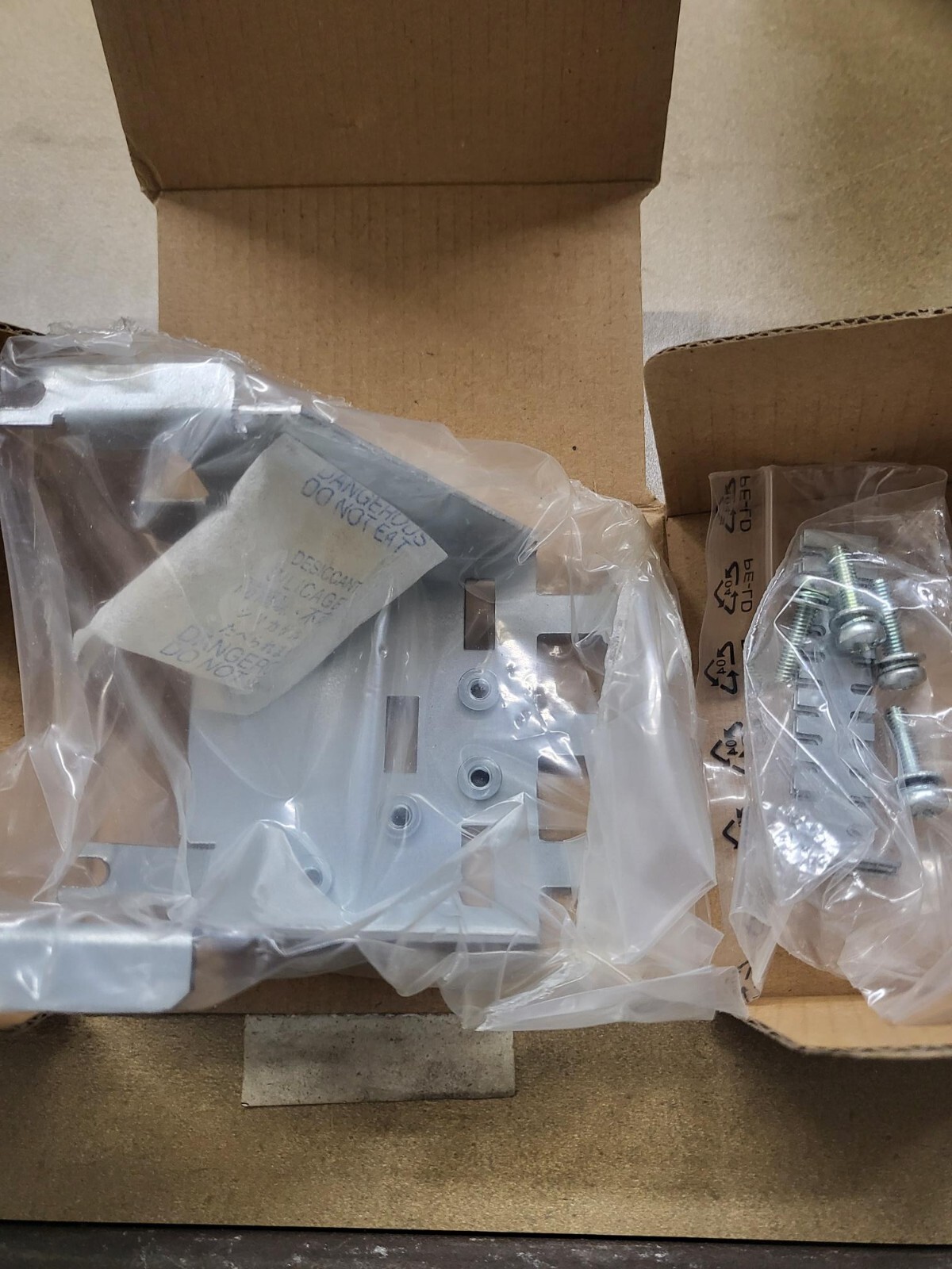 Siemens V20 Shield Connection Kit for FSA 6SL3266-1AA00-0VA0