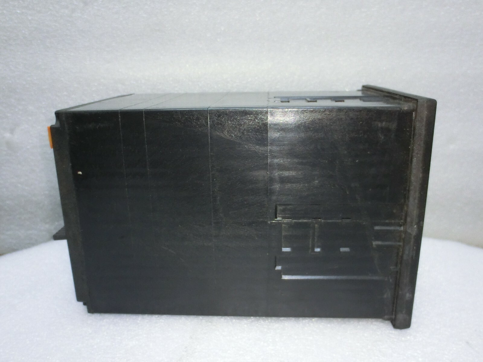 ProMinent Fluid Cntr D1CAD0L0000G000E Conductivity Dulcometer,230Vac,Used_,7549