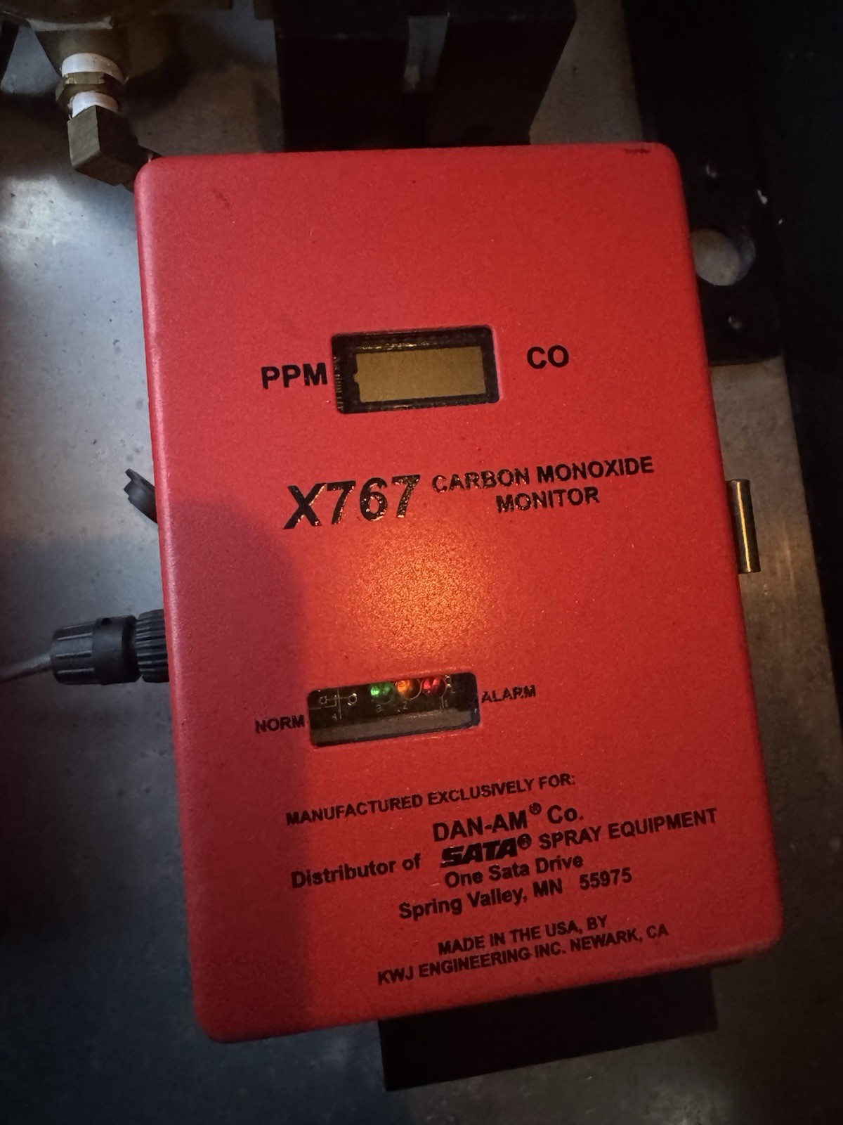 SATA MOBILE SPRAY FILTER SYSTEM +X767 CARBON MONOXIDE MONITOR IN AIR TIGHT CASE