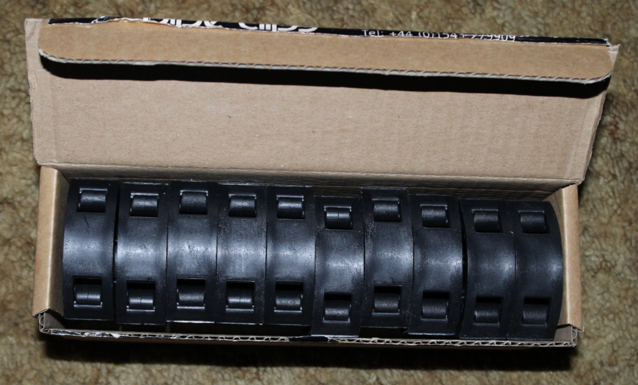Cobra 13-434-310 durapipe pipe clips box of 10 new open box
