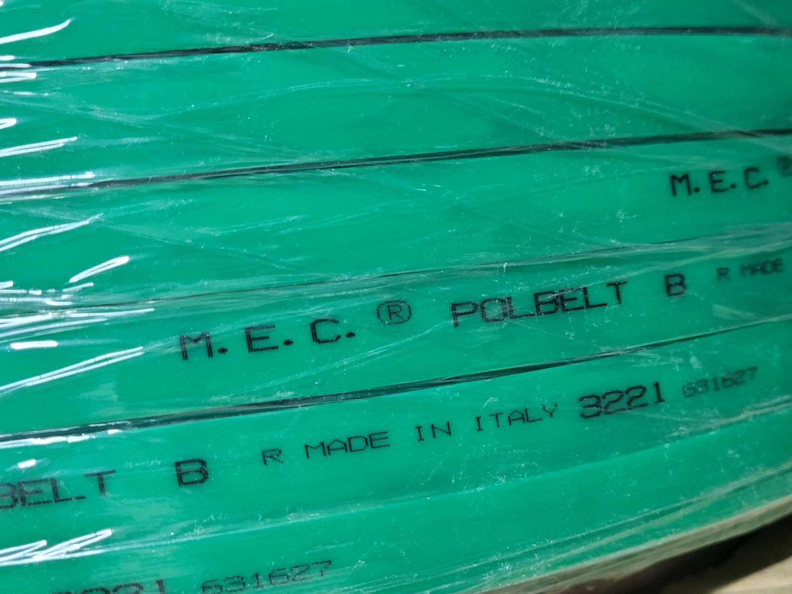 M.E.C. Thermoplastic Polbelt B Green Length: 100′ Made In Italy (New)