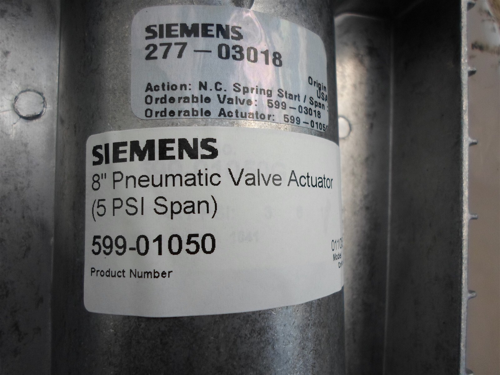 NEW: Siemens 277-03018 Globe Valve Flowrite 599 Series, 8″ Pneumatic Valve Actu.