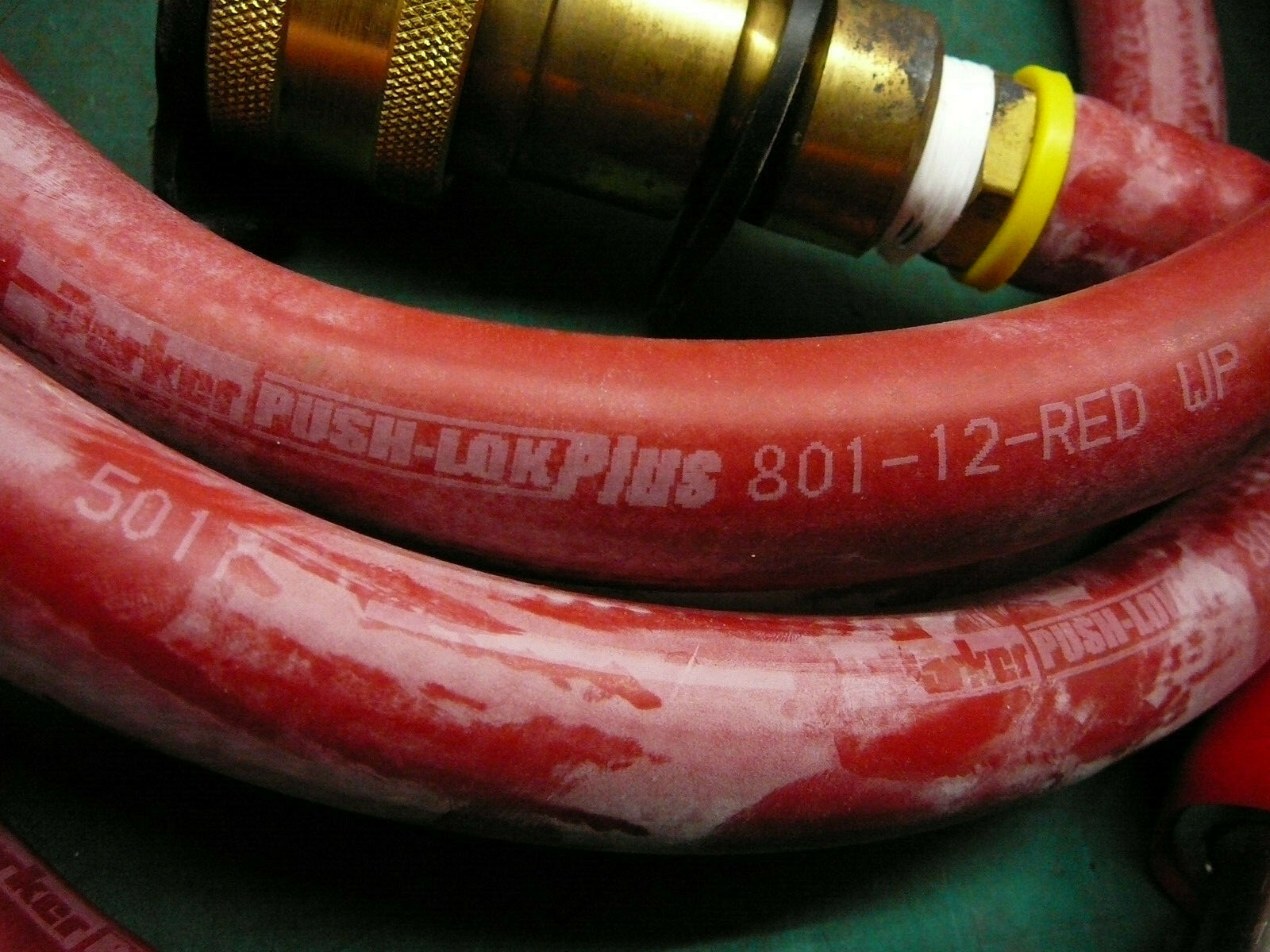 PARKER PUSHLOK PLUS HOSE 801-12-RED 13′ W/ PARKER BH6-60 3/4-14″ BRASS CONNECTOR