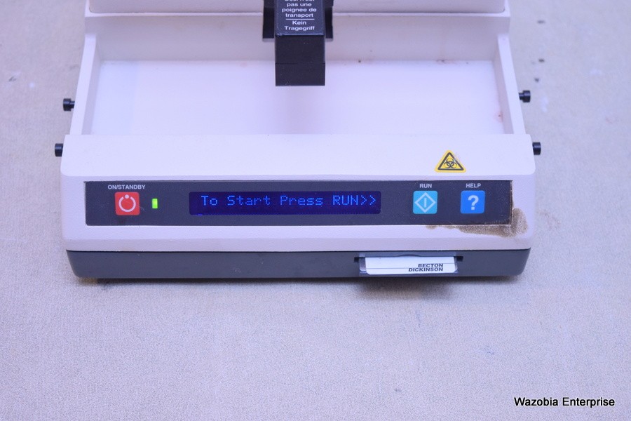 BECTON DICKINSON – 211877 – BD MICROPROBE PROCESSOR + AC ADAPTER AND DATA CARD