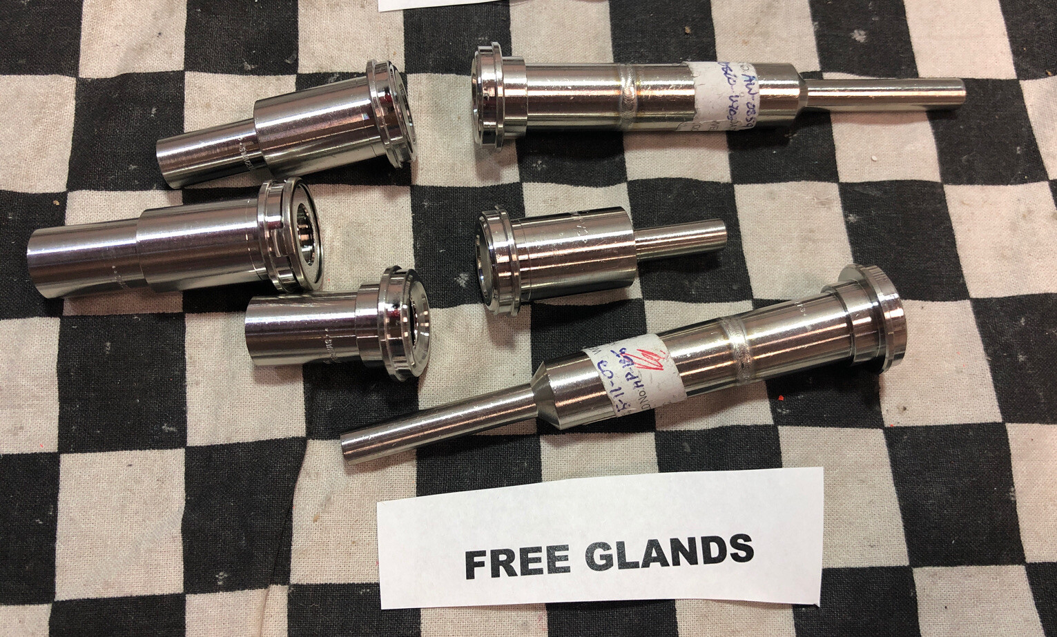Lot Of 18 Swagelok Female Nut ½” VCR & Gland, SS-8-VCR-1, SHIPSAMEDAY#120B3