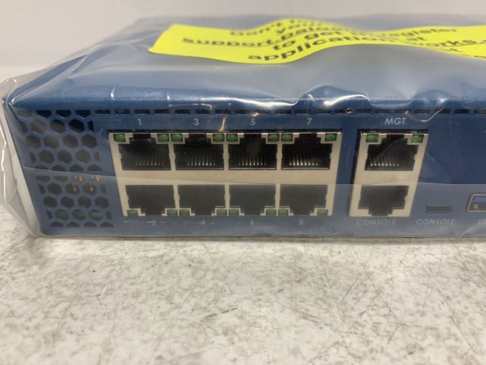 Palo Alto 910-000128-00K Firewall Network Security Appliance