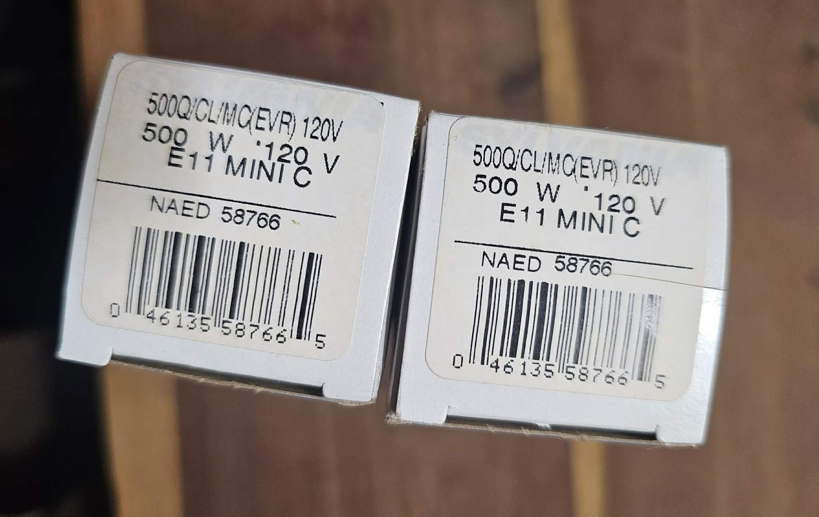 (2) New! SYLVANIA 58766 TUNGSTEN HALOGEN LAMP. 120 V. Lot Of 2!