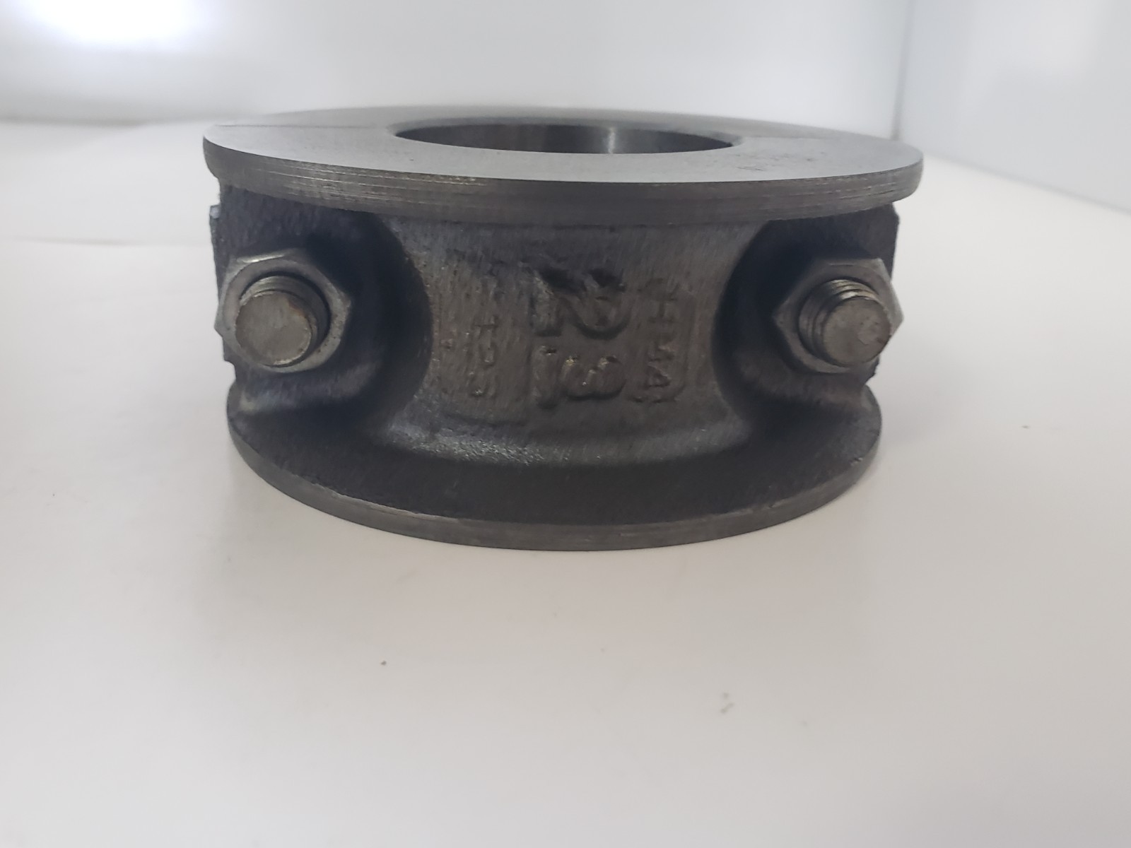 BALDOR DODGE 010092 SPLIT IRON COLLAR 2-3/16″, NIB