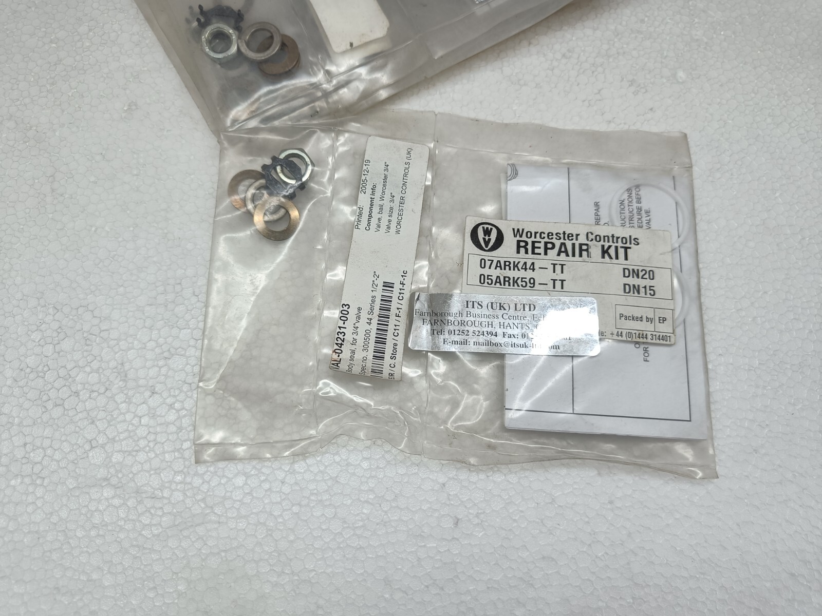 LOT OF 6 WORCSETER CONTROLS 07ARK44-TT DN 20 / 05ARK59-TT DN 15 REPAIR KIT