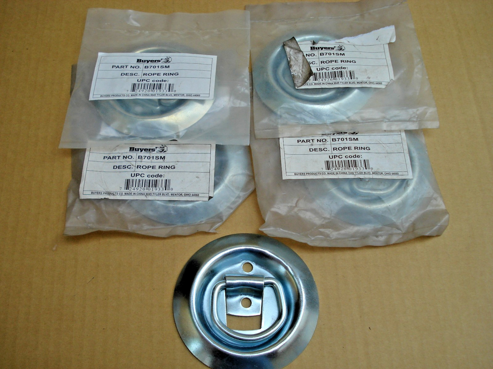 LOT OF 5 BUYERS PRODUCTS SURFACE MOUNT STEEL ROPE RINGS B701SM (NEW)