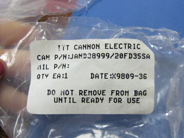 ITT D38999/20FD35SA Qty of 1 per Lot 37 Position Circular Connector Receptacle,