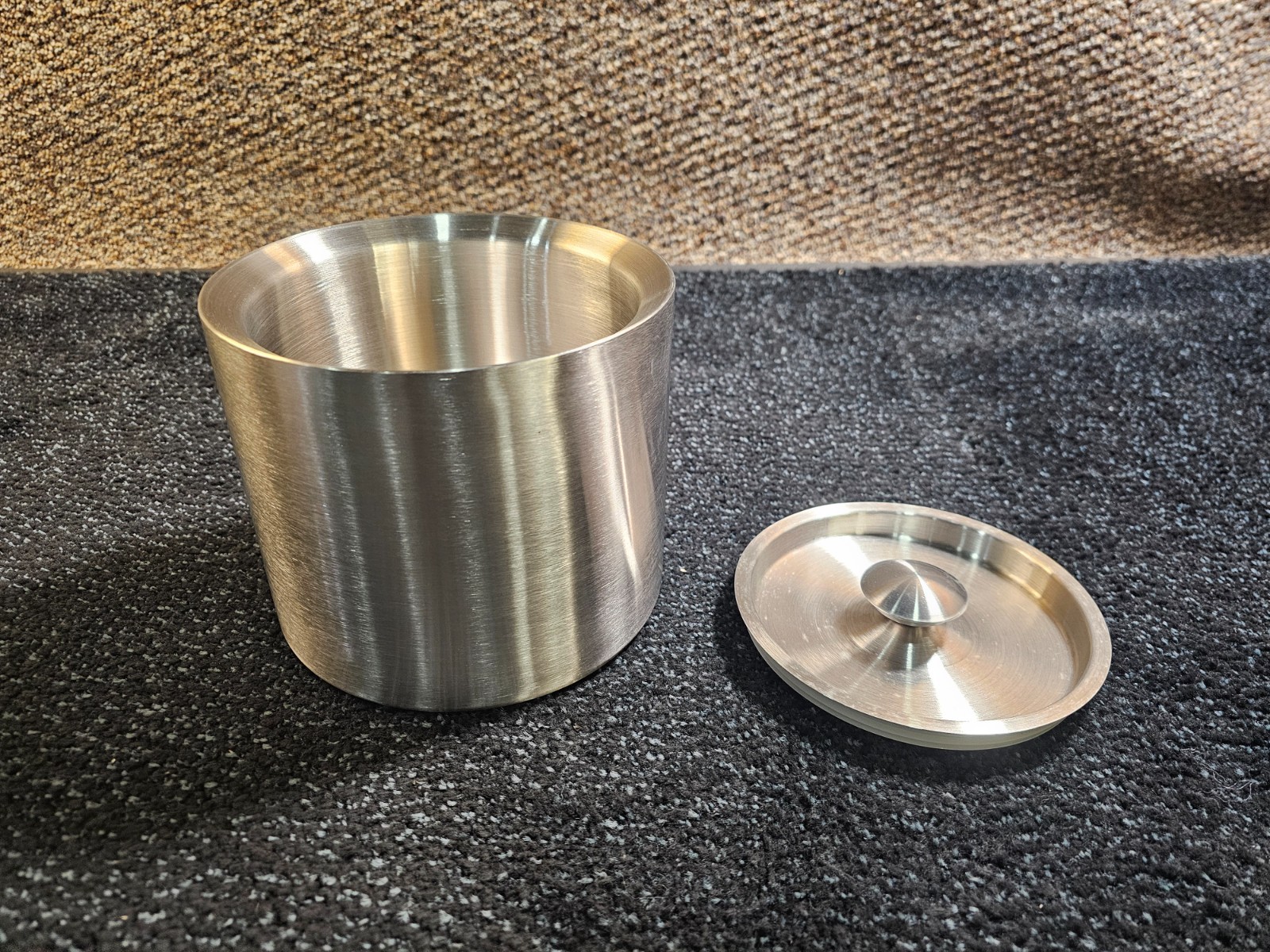 (QTY 2) Focus Hospitality IB-DW3NH Brushed Stainless Steel 3Qt Ice Bucket w/ Lid
