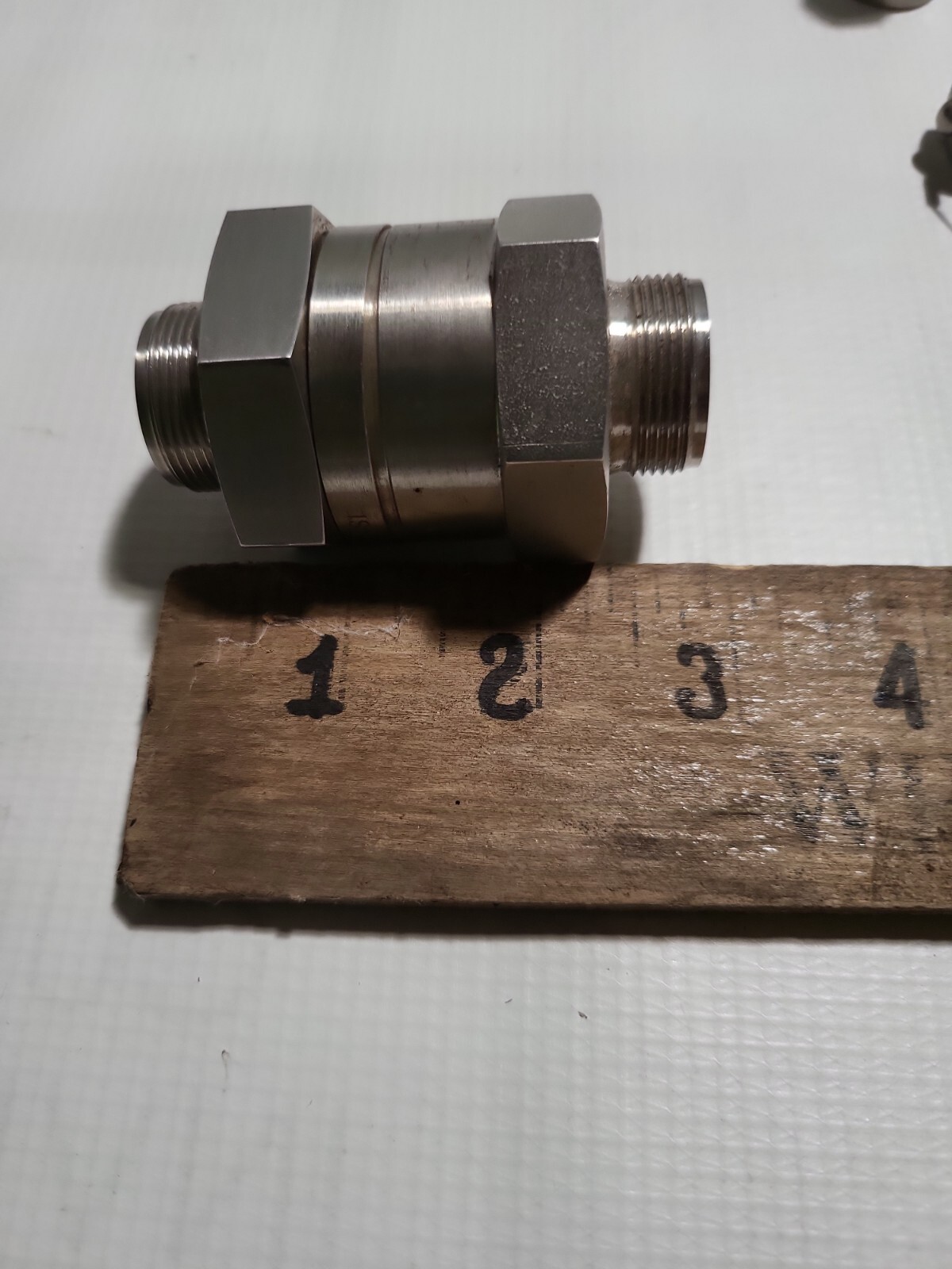 LOT OF 9 various SWAGELOK 316 OD COMPRESSION TUBE FITTING