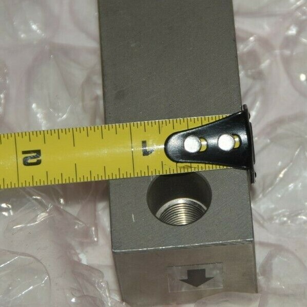 (NEW) SENSORTRONICS 65083S4K-5100 4k lbs @ 1.997mV/V Load Cell