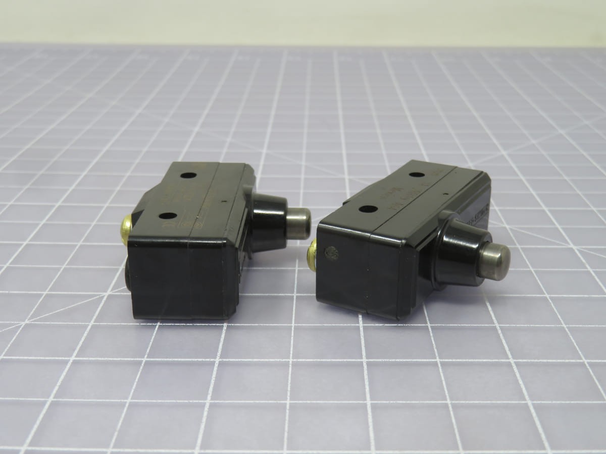 Lot of 11 Honeywell YA-2RB19-A64 Basic / Snap Action Switches SP-NO CIR 20A 250