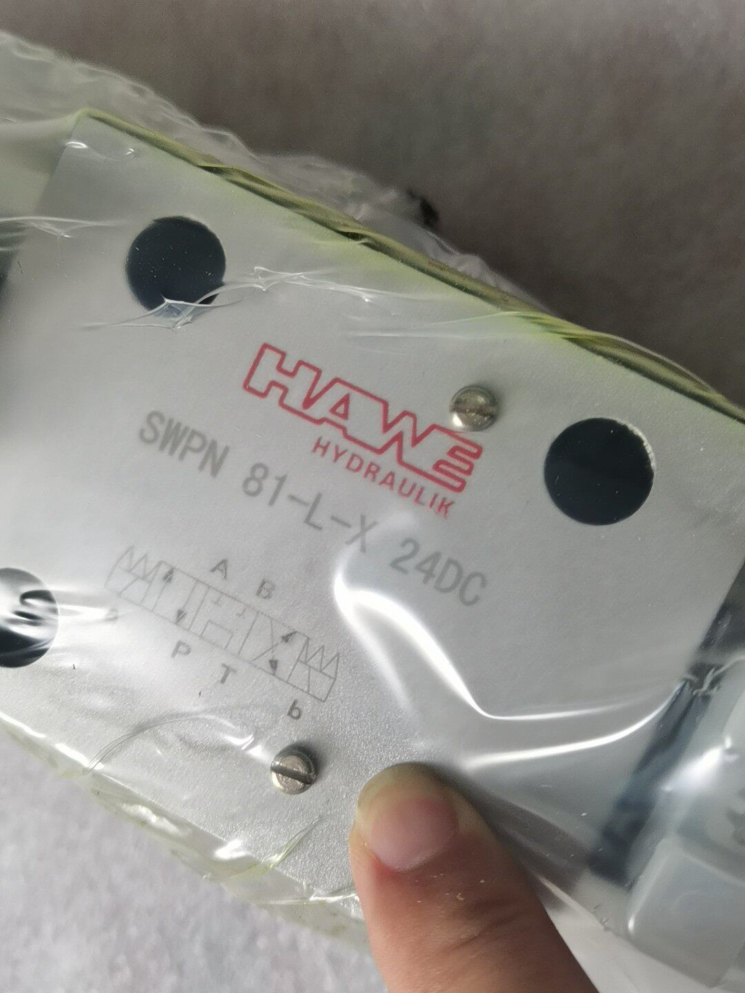 1PS New Hawe SWPN-81-L-X-24DC Solenoid Valve AD