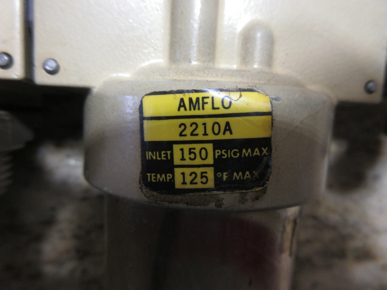 AMFLO AIR FILTER REGULATOR 2010A 150 PSIG 2110A NAKAMURA TMC-3 CNC LATHE
