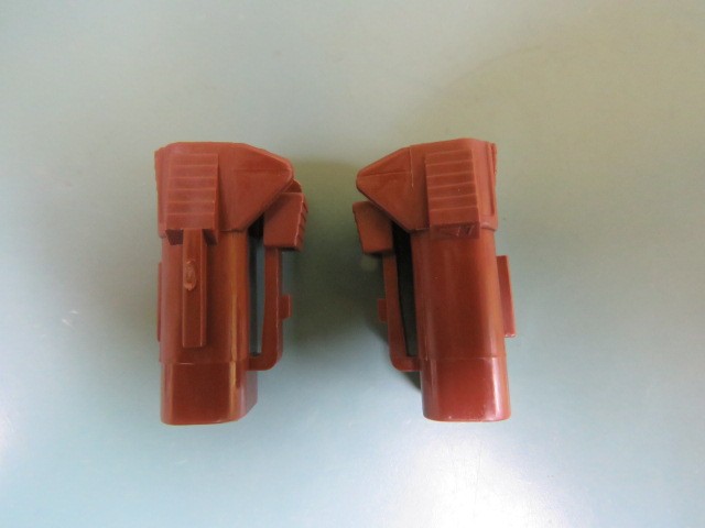 Yazaki 7123-8521-80 Qty of 100 per Lot CONNECTOR; 58 Series Connectors | Y Type