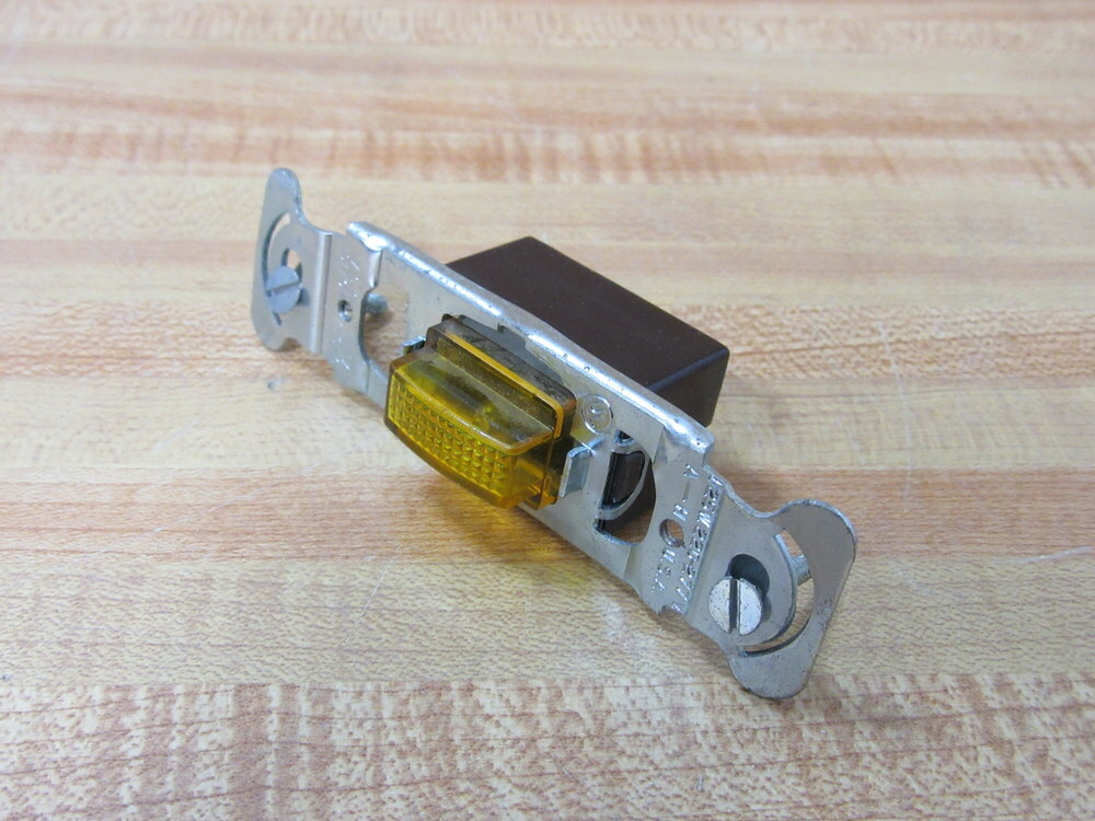 Cooper Wiring Devices 1722AMB Arrow Hart Pilot Light
