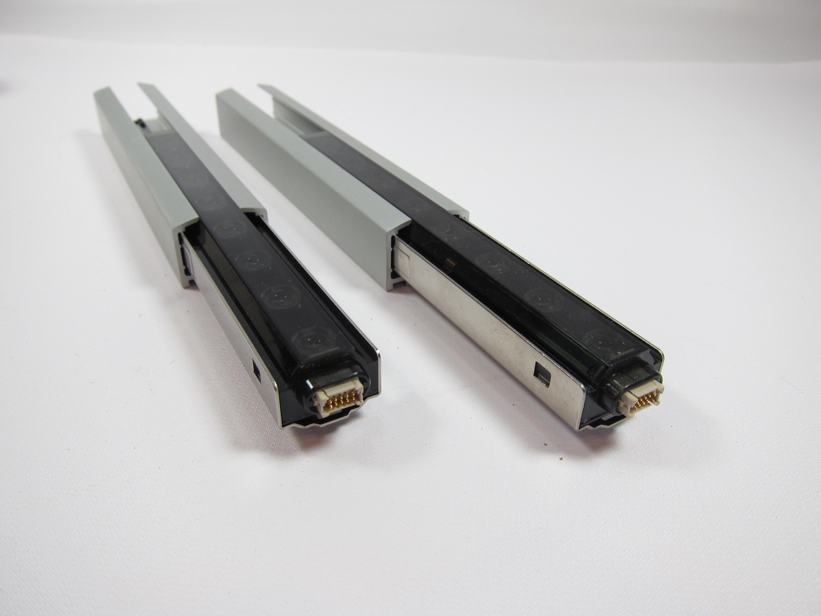 Keyence PJ-V21 Safety Light Curtain Extension Unit