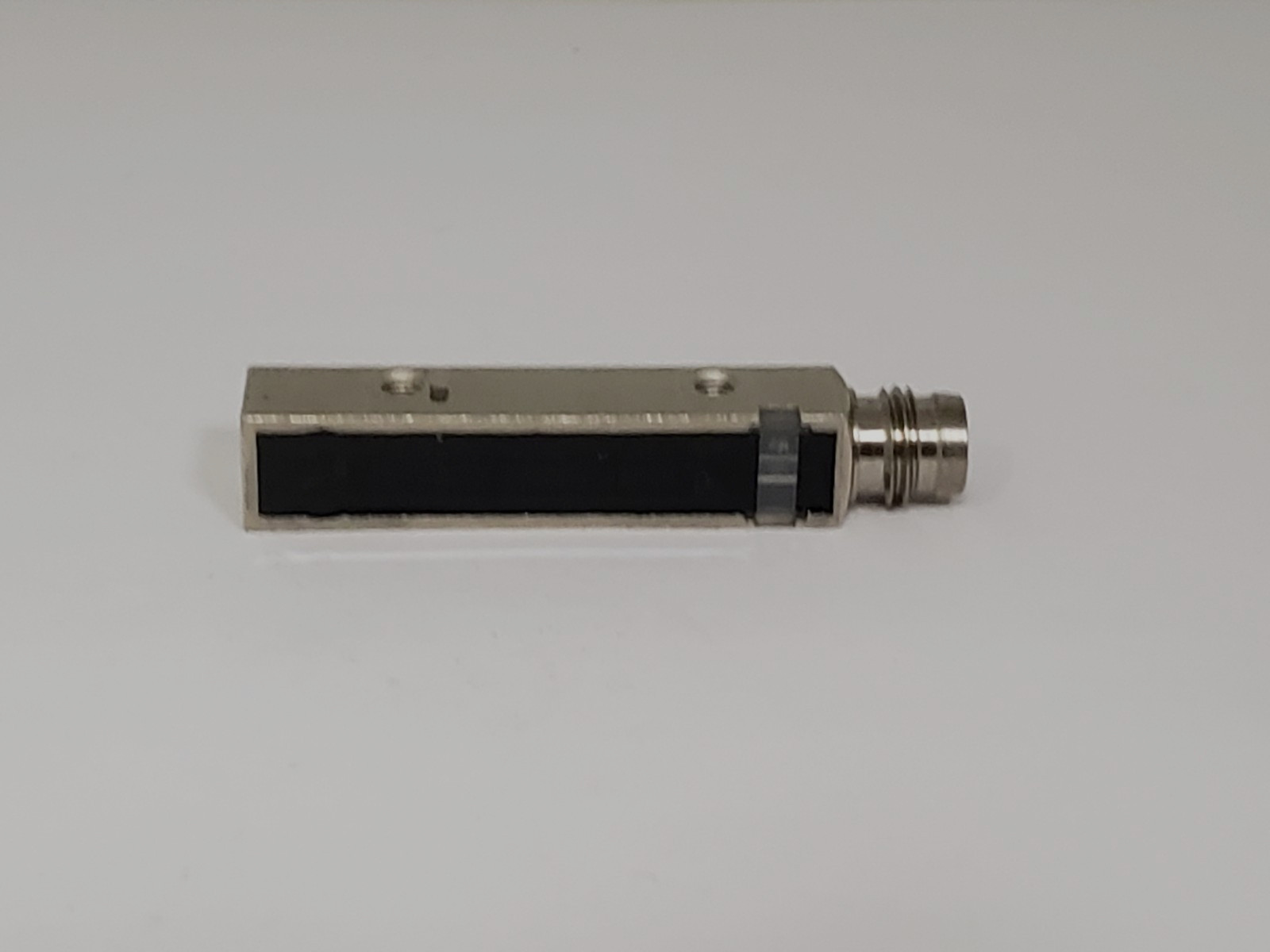 BAUMER ELECTRIC IFFM 08P37A1/O1S35L INDUCTIVE PROXIMITY SWITCH PNP 6-36 VDC NNB