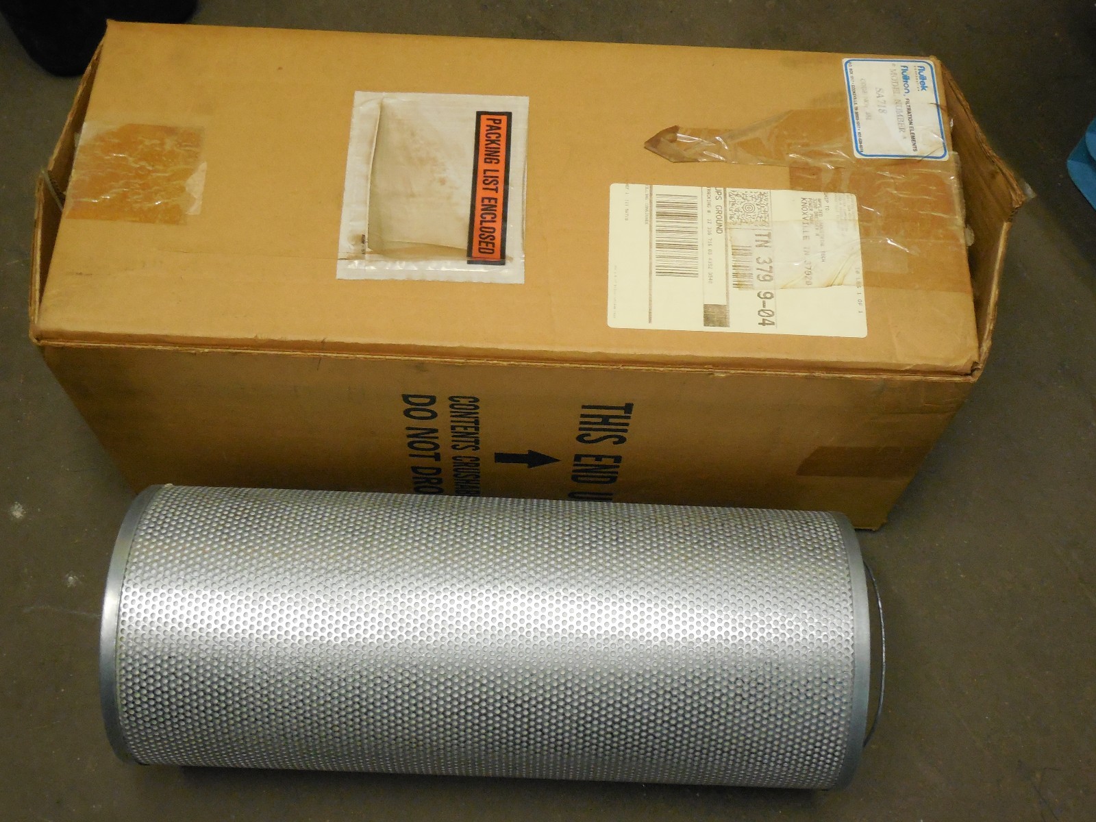 FLUITEK FILTER ELEMENT SA718 18″ INCHES LENGTH 6-13/16″ INCHES O.D.