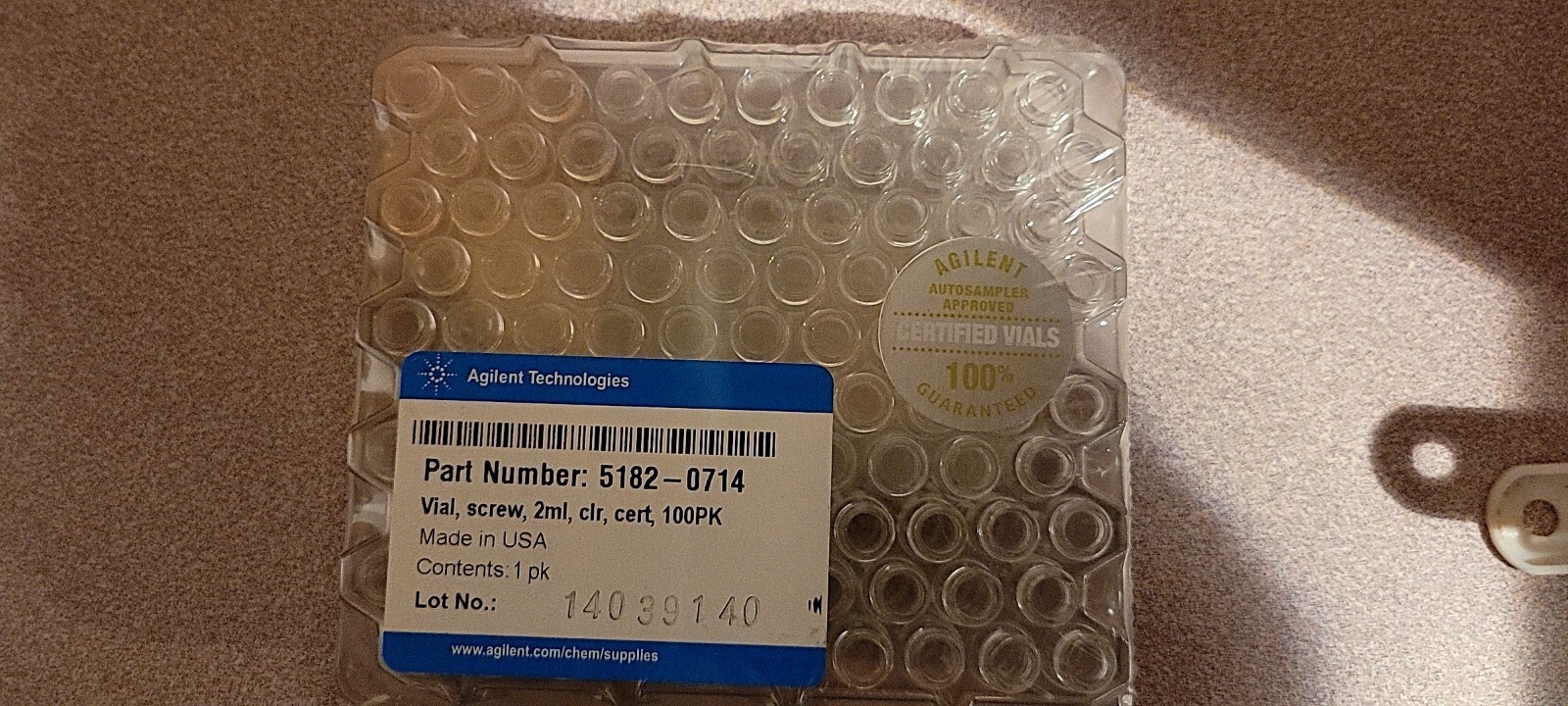 Agilent 5182-0714 Screw cap vials, clear, 100/pk (25- 100pk = 2500 Total)