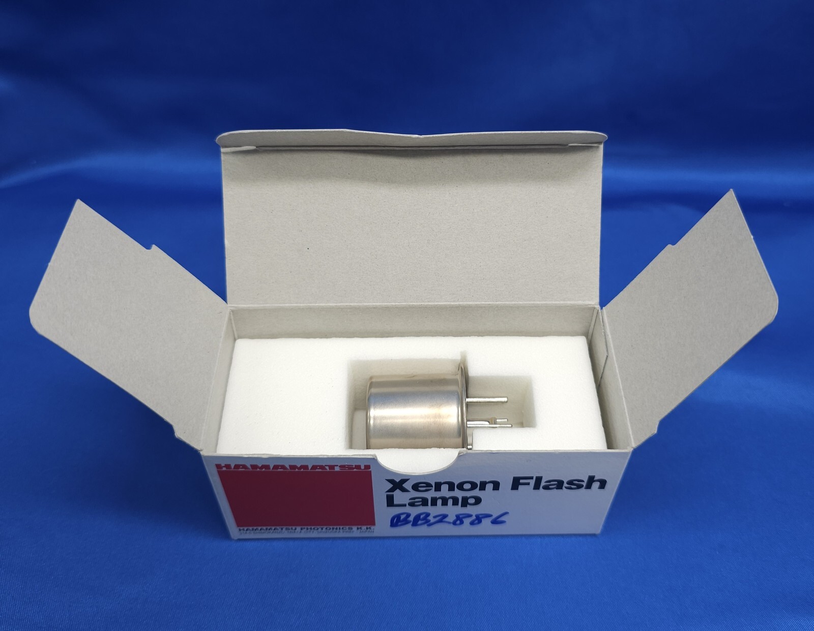HAMAMATSU TYPE L11301 MOD-A XENON FLASH LAMP *NEW OPEN BOX* *NOS*