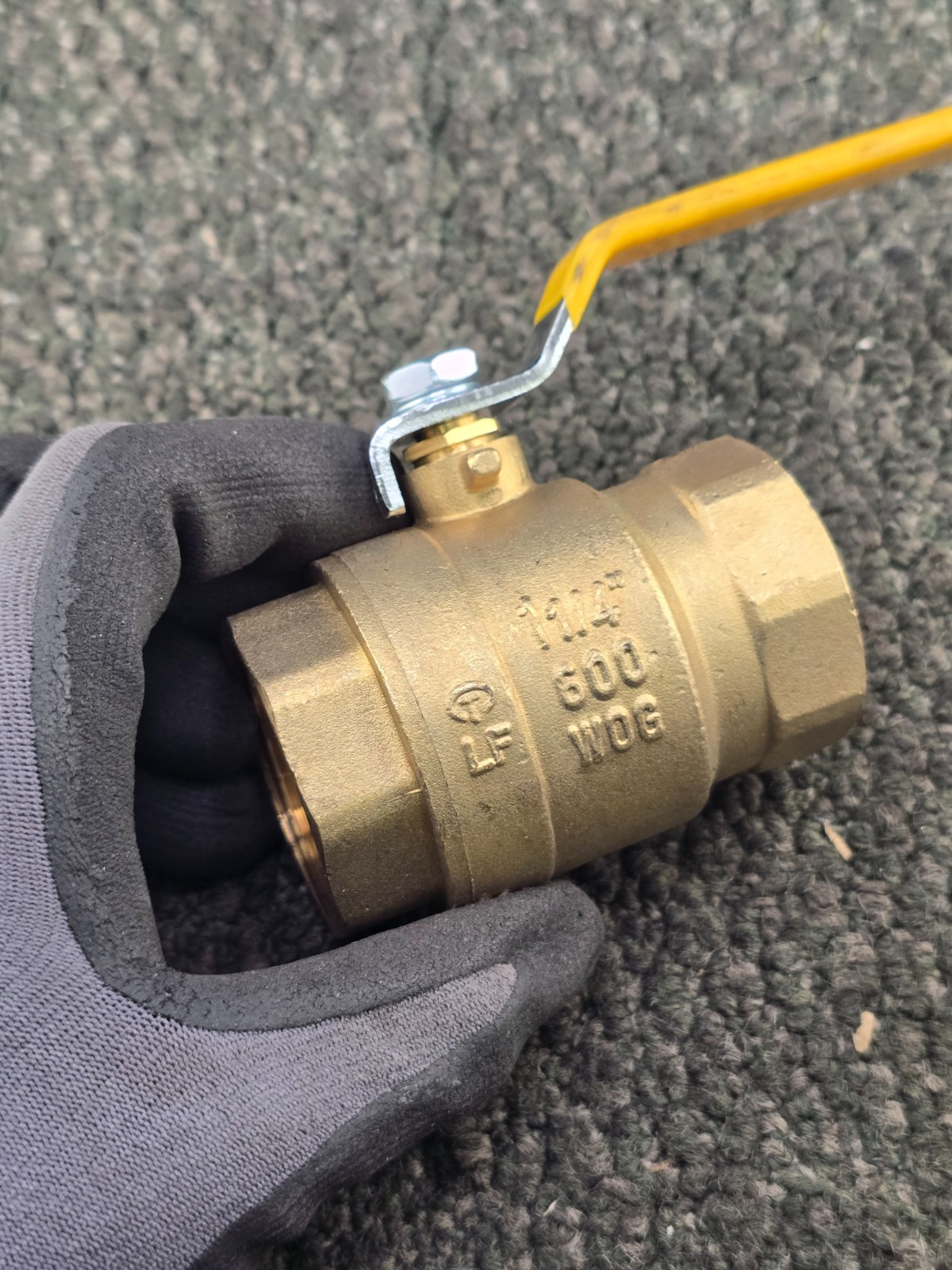 (QTY 2) BLUEFIN 1-1/4” 600WOG BRASS FULL PORT BALL VALVE