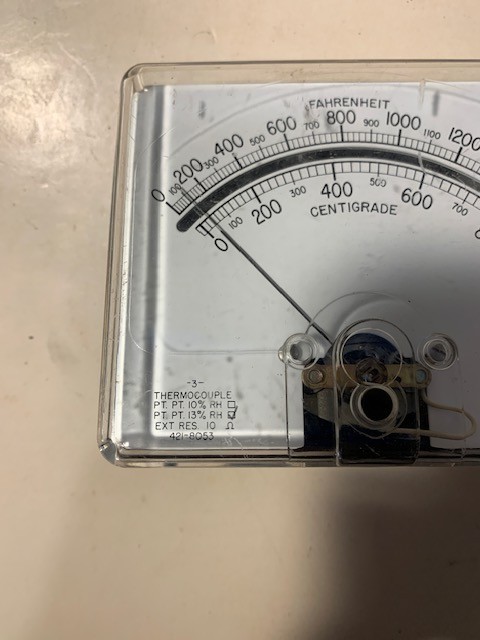 Assembly Products Industrial Temperature Gauge 1500 Degrees F Model 451
