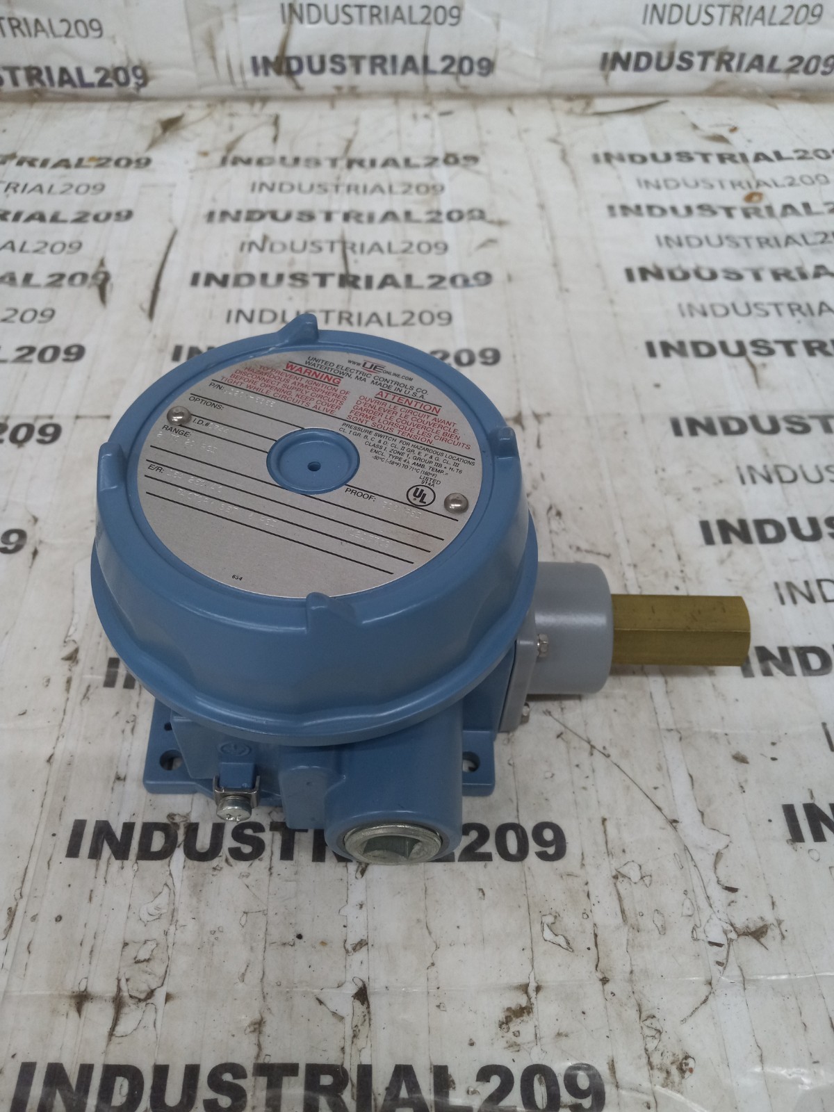 UE J120X-5355 PRESSURE CONTROL RANGE 2TO20PSI