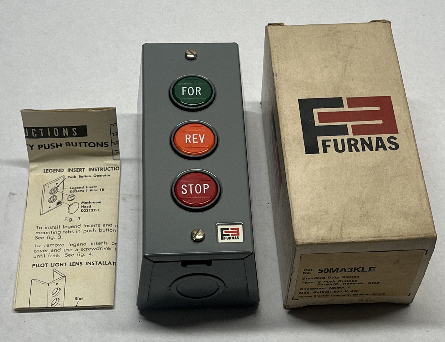Furnas Siemens 50MA3KLE Forward Reverse Stop 3 Button Control Station New In Box