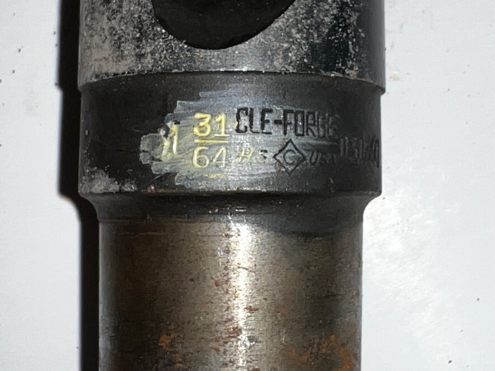 CLEVELAND MORSE TAPER SHANK DRILL BIT MT4 1-31/64″ CUT 9-3/4″ LOC 15-1/4″ OAL